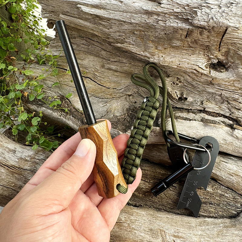 أداة إشعال النار الجديدة للاست - مراجعة Fire Starter Waterproof وسعره